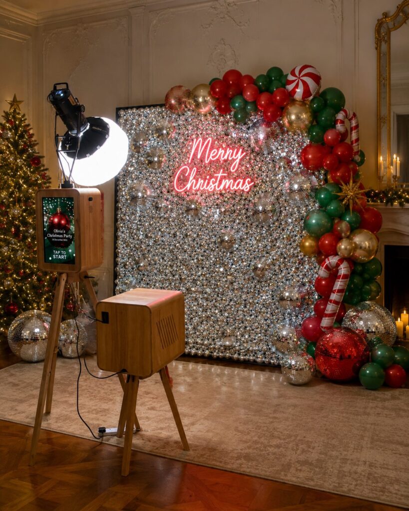 christmas vintage booth 1
